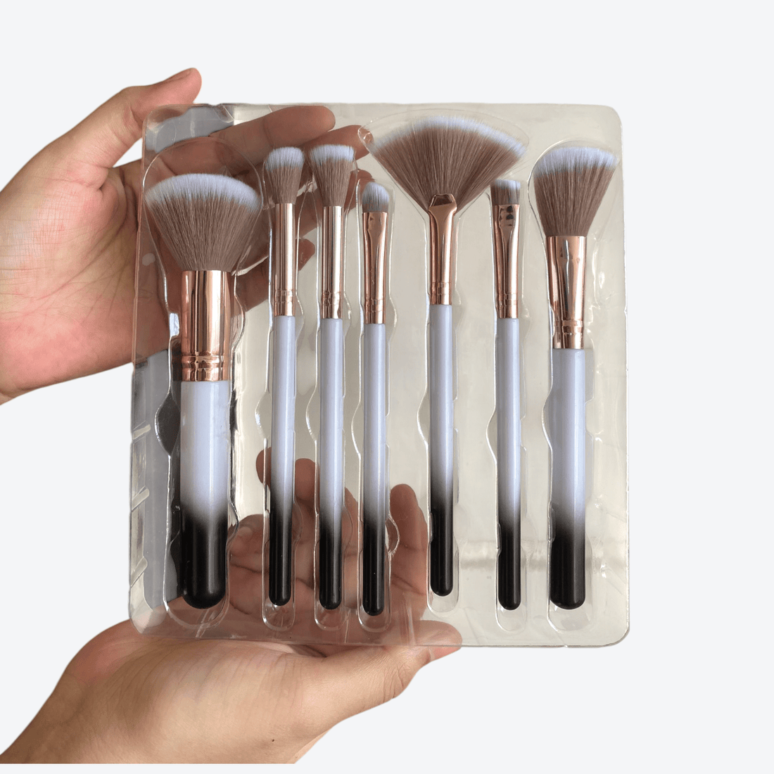 7 - PC Professional Makeup Brush Set — Rose - Gold Synthetic Bristles - Beauty Glams
