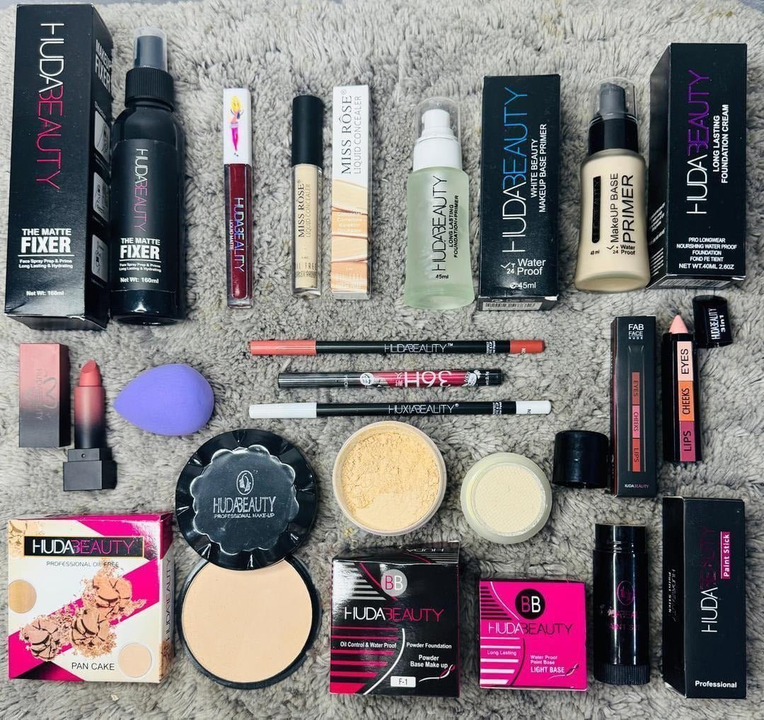 Luxury Full Face Makeup Deal – 20 - Piece Long - Lasting Professional Makeup Kit for Pakistani Skin Tones - Beauty Glams